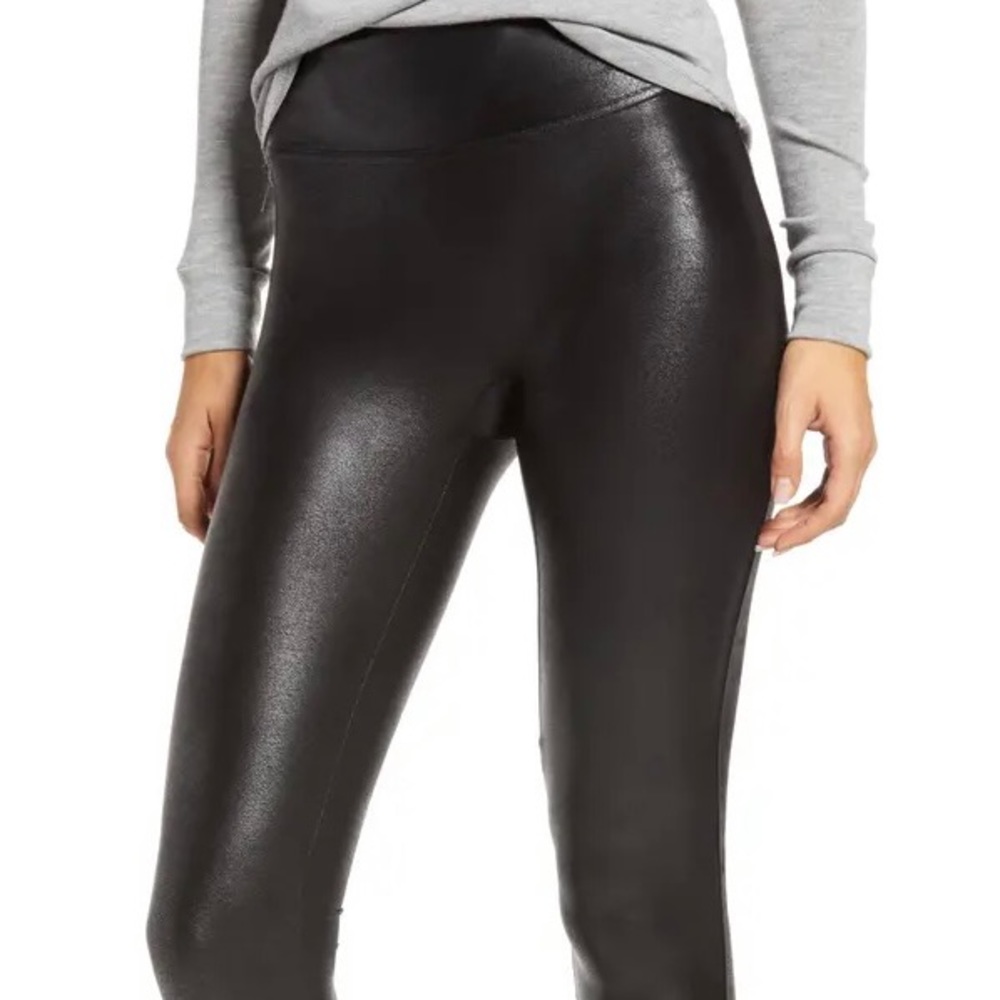 New Spanx Faux Leather Leggings Petite Medium